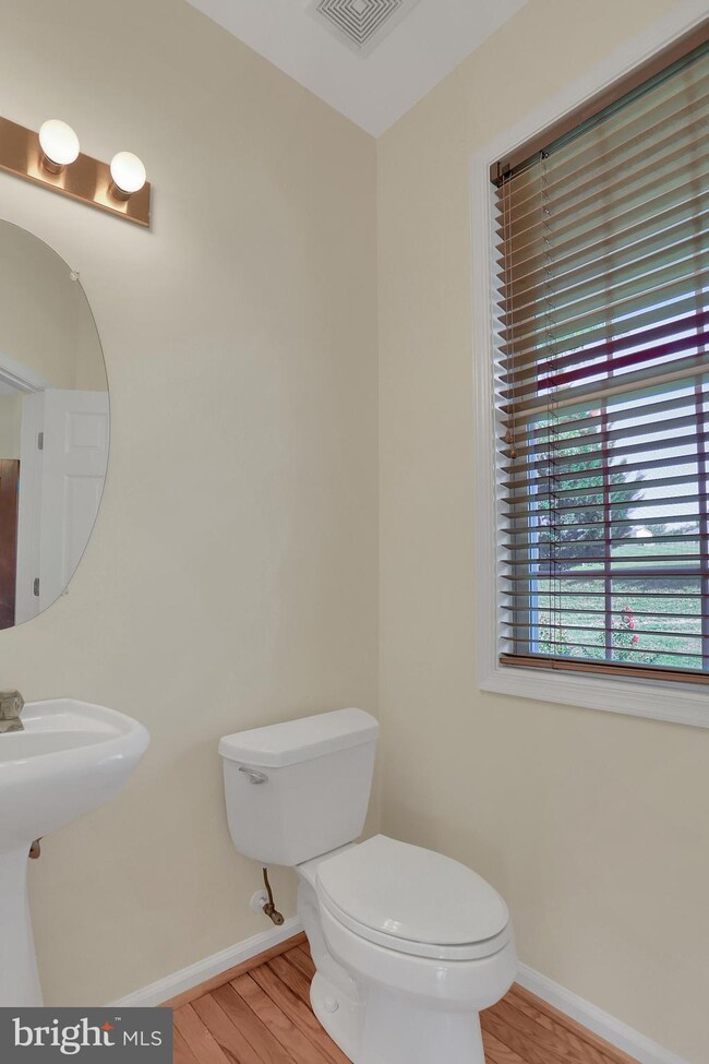 958 Aurora Ln, Upperco, MD 21155 - photo 5