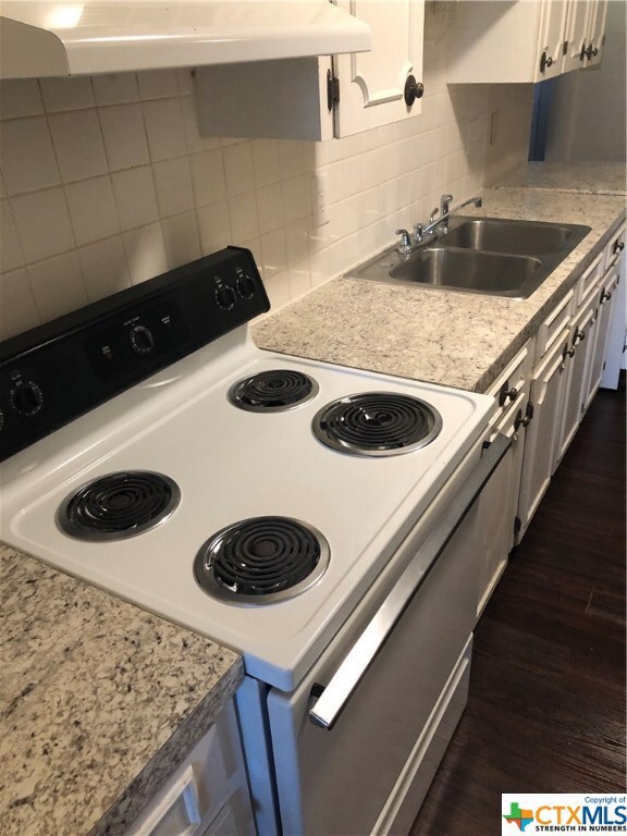 1213 Girard St, San Marcos, TX 78666 - photo 7