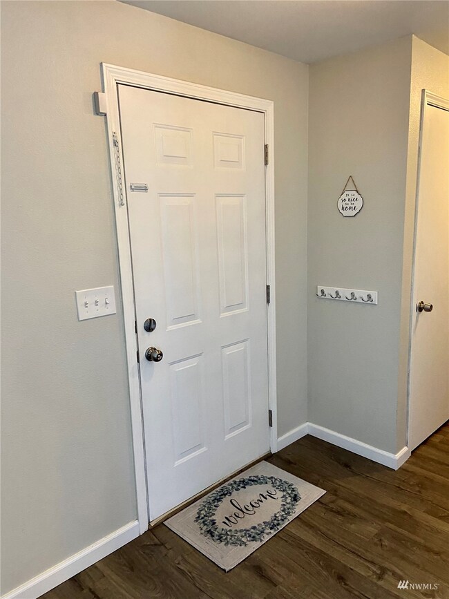 16311 107th Ct SE, Yelm, WA 98597 - photo 5