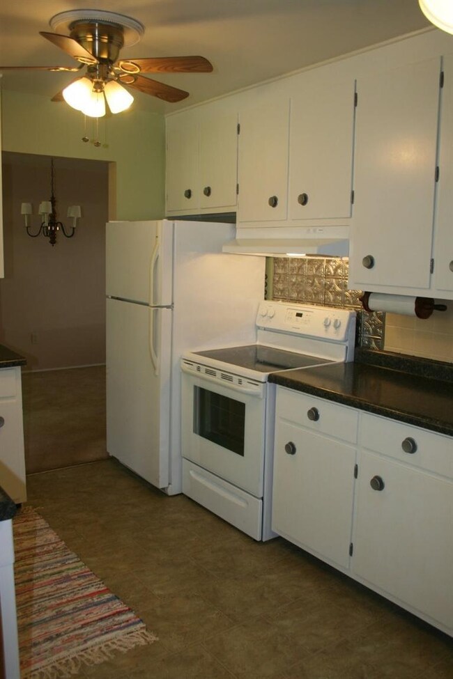 7601 U S 20, New Carlisle, IN 46552 - photo 4