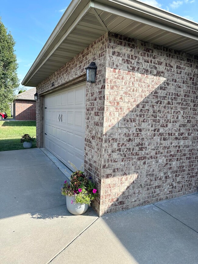 767 S Hackberry Ave, Nixa, MO 65714 - photo 5