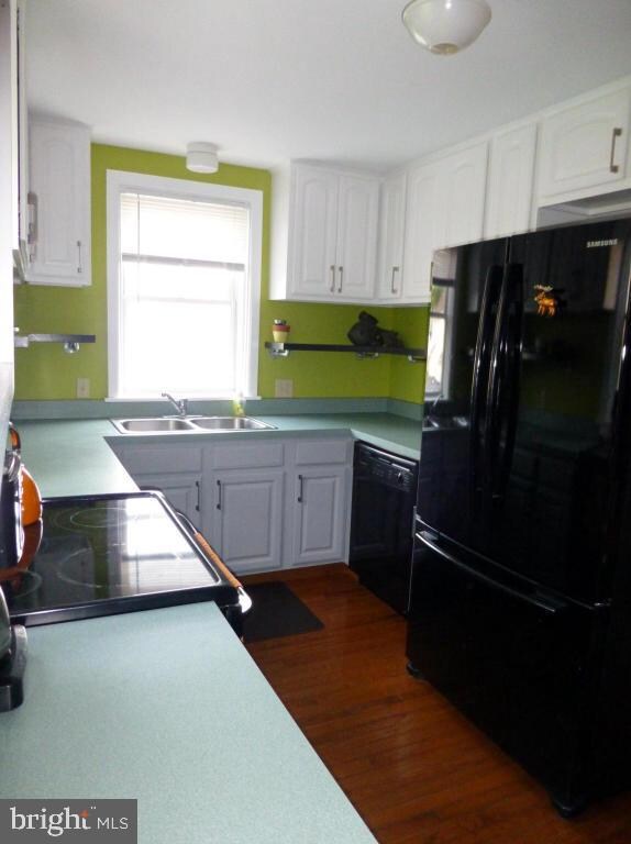 534 E Main St, New Holland, PA 17557 - photo 3