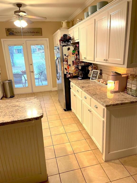 alternate kitchen view from Diningroom