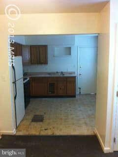 2701 E Fayette St, Baltimore, MD 21224 - photo 4
