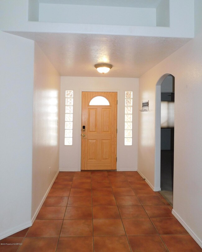 4805 Rio St, Farmington, NM 87402 - photo 2