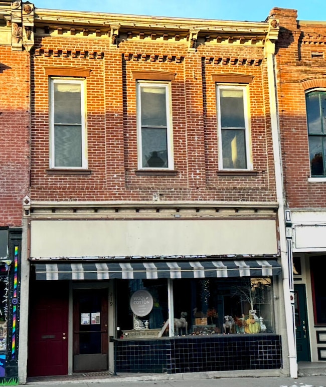 219 Main St, Boonville, MO 65233 - photo 2