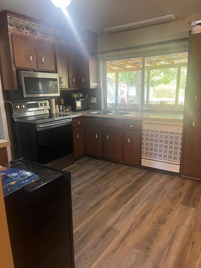 213 Aspen Cir, Dothan, AL 36303 - photo 5