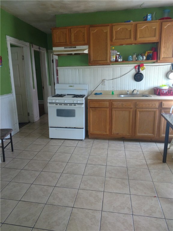 128 Cleveland St, Providence, RI 02909 - photo 6