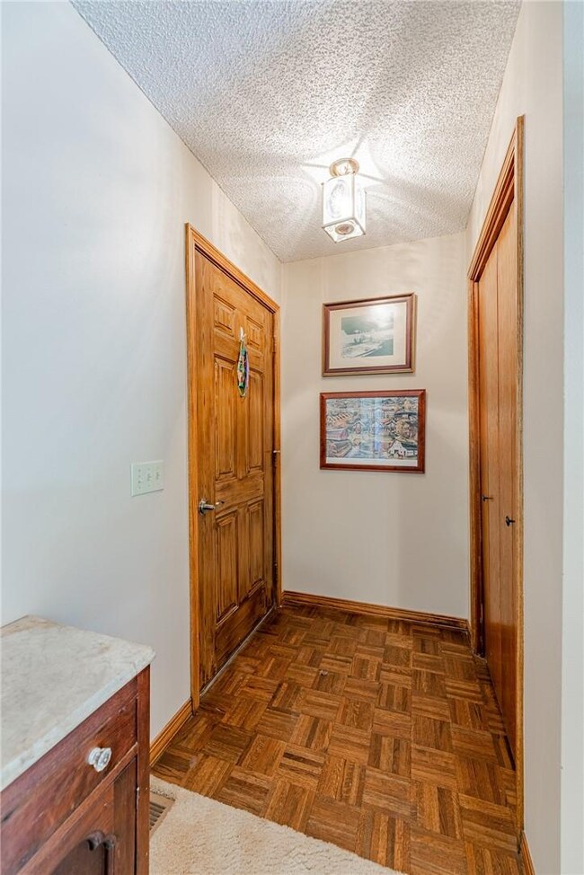 16 Scalloway Cir, Bella Vista, AR 72715 - photo 4