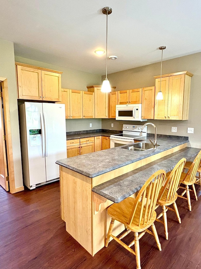 162 Diagonal St, Dawson, MN 56232 - photo 4