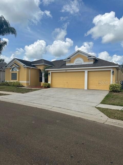 642 Coventry Rd, Davenport, FL 33897 - photo 2