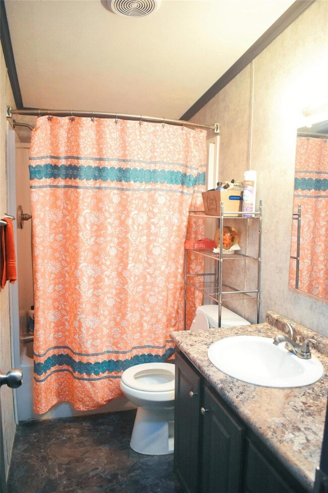 198 Paula Ct, Granbury, TX 76049 - photo 7