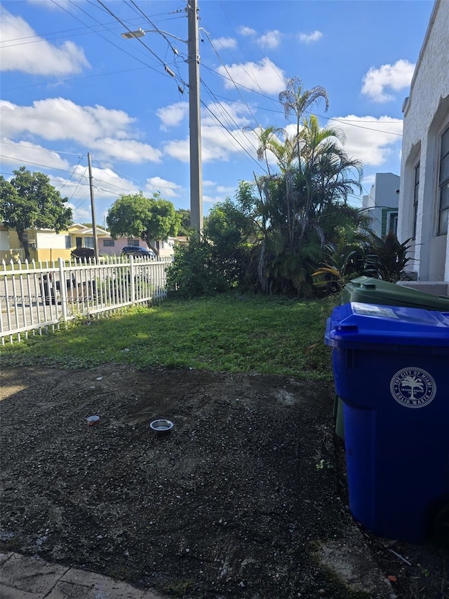 1250 NW 55th St unit None, Miami, FL 33142 - photo 2