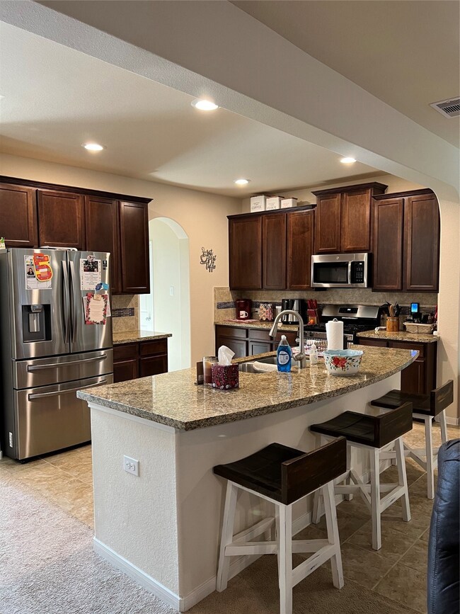 5198 Echo Falls Dr, Alvin, TX 77511 - photo 3