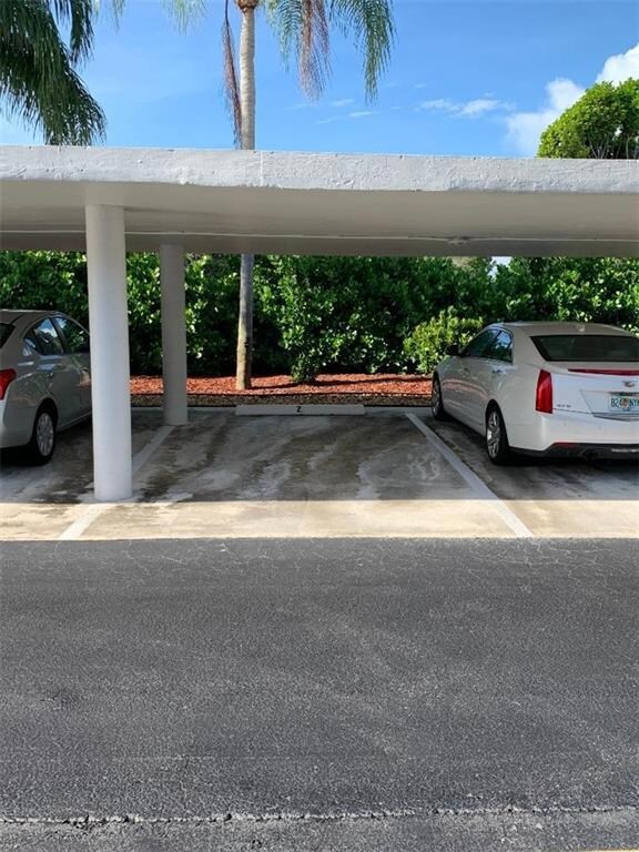 COVERED PAKING SPACE