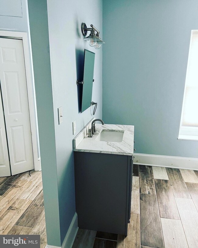 335 Main St unit 2ND FL, Pennsburg, PA 18073 - photo 3