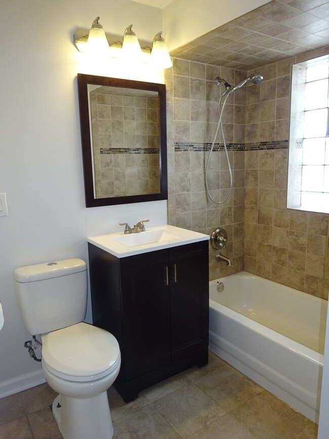 6412 S Lockwood Ave, Chicago, IL 60638 - photo 6