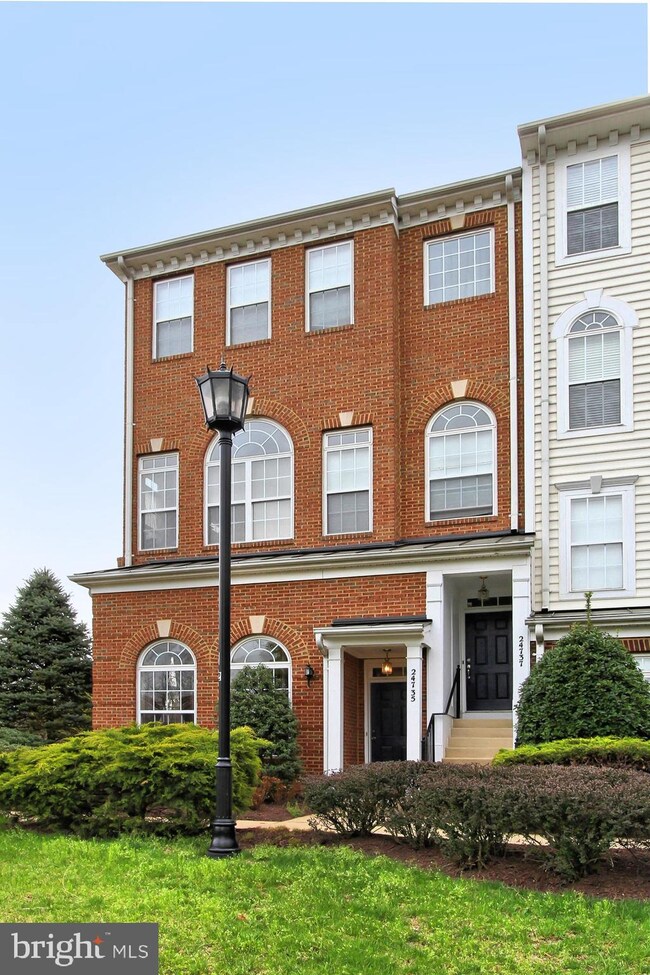 24735 Stone Station Terrace, Stone Ridge, VA 20105 - photo 2