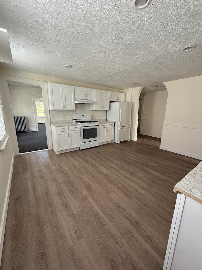 75 Kelsey St, New Britain, CT 06051 - photo 3