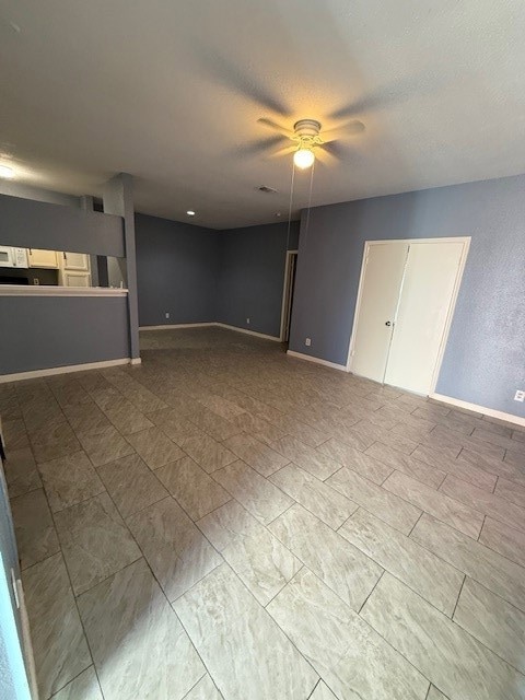 14550 Fonmeadow Dr unit 803, Houston, TX 77035 - photo 2