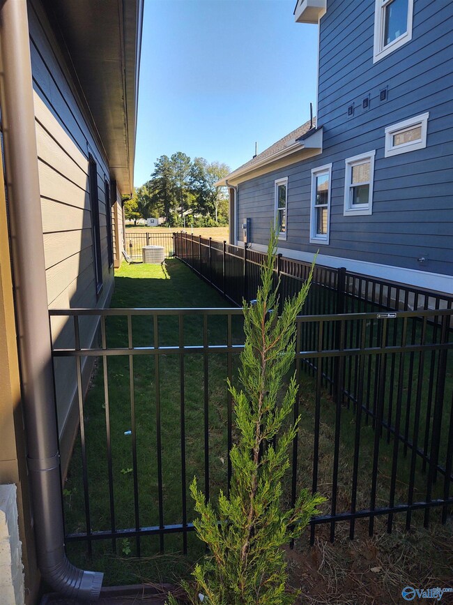 1620 Nordic St NE, Huntsville, AL 35811 - photo 5