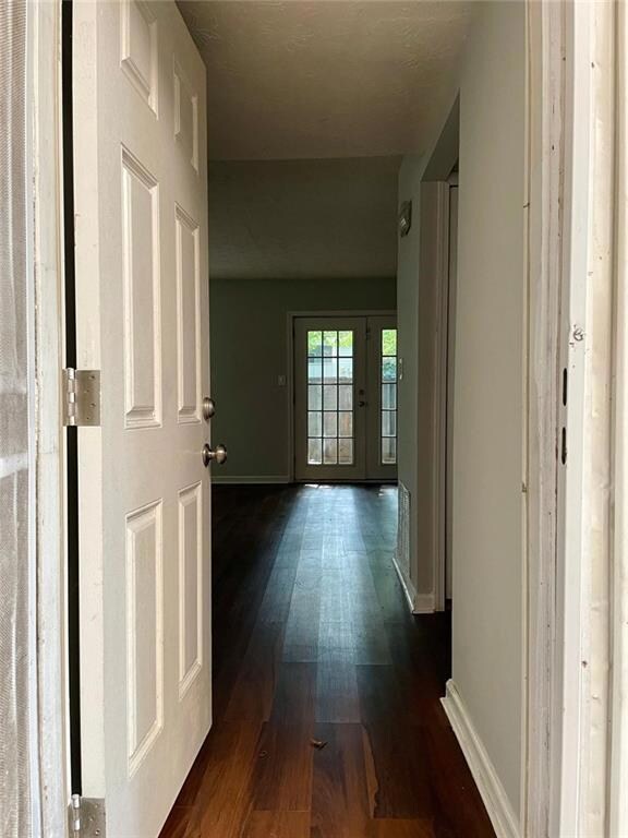 8588 Creekwood Way, Jonesboro, GA 30238 - photo 3