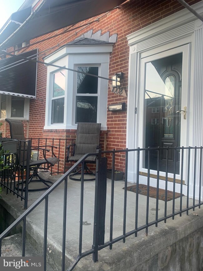 1008 E Lake Ave, Baltimore, MD 21212 - photo 2