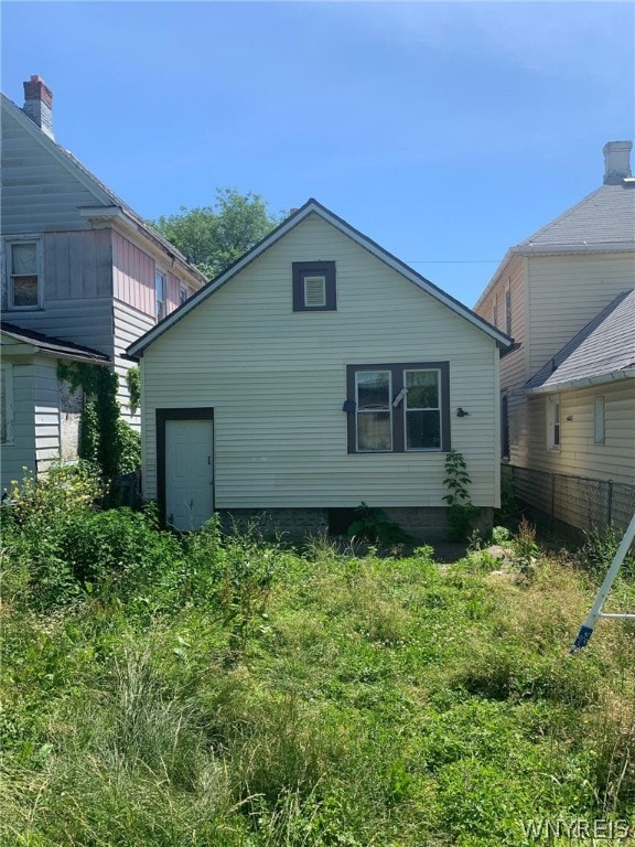 438 20th St, Niagara Falls, NY 14303 - photo 2