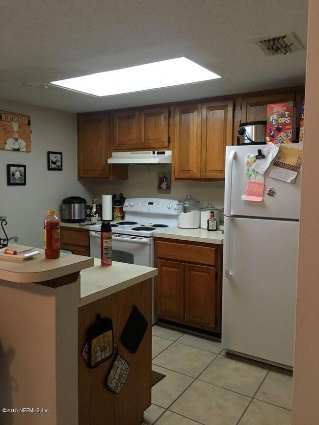 7684 Jana Ln S, Jacksonville, FL 32210 - photo 7