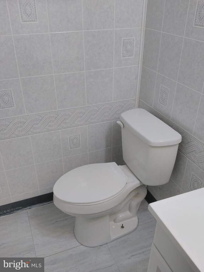 6011 Emerson St unit 615, Bladensburg, MD 20710 - photo 6