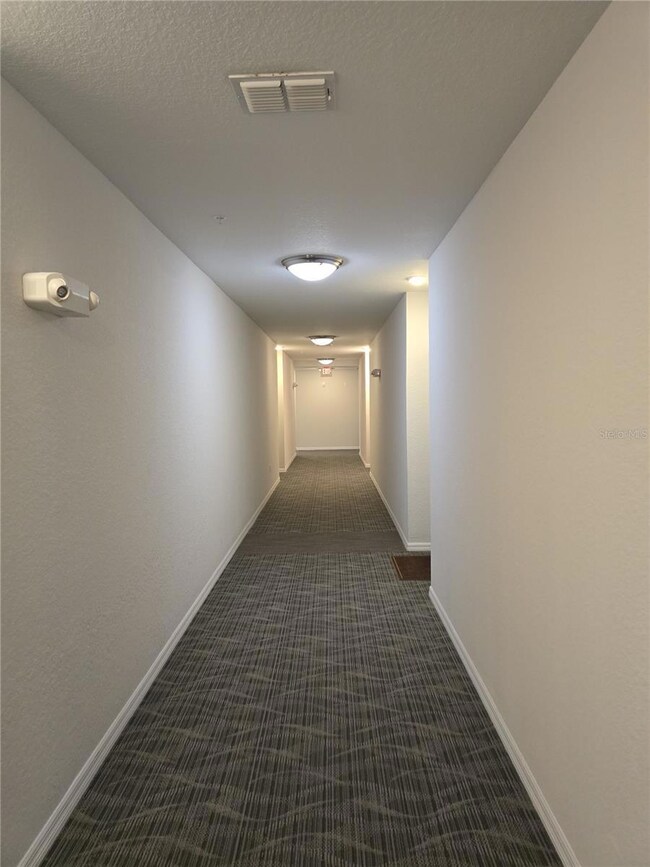 6416 Brook Village Cove unit 112, Bradenton, FL 34202 - photo 4