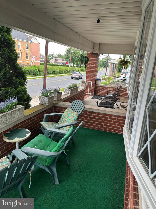 359 Parkway Ave, Trenton, NJ 08618 - photo 5