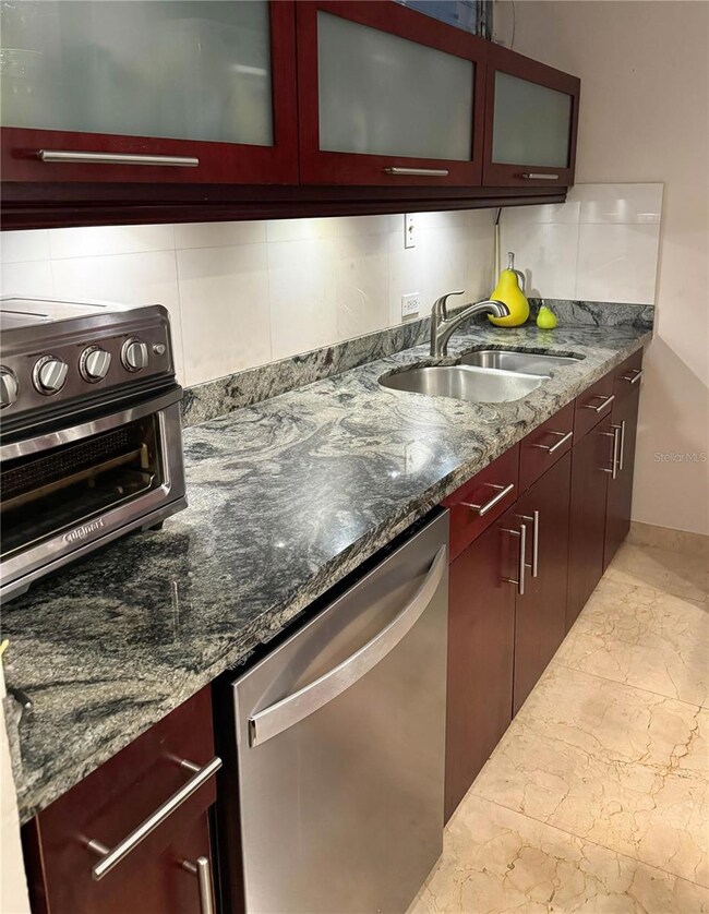 1301 Ave Magdalena Park unit 305, San Juan, PR 00907 - photo 5