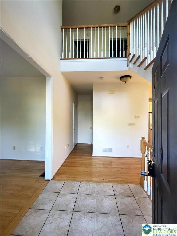 5215 Spring Ridge Dr E, MacUngie, PA 18062 - photo 4