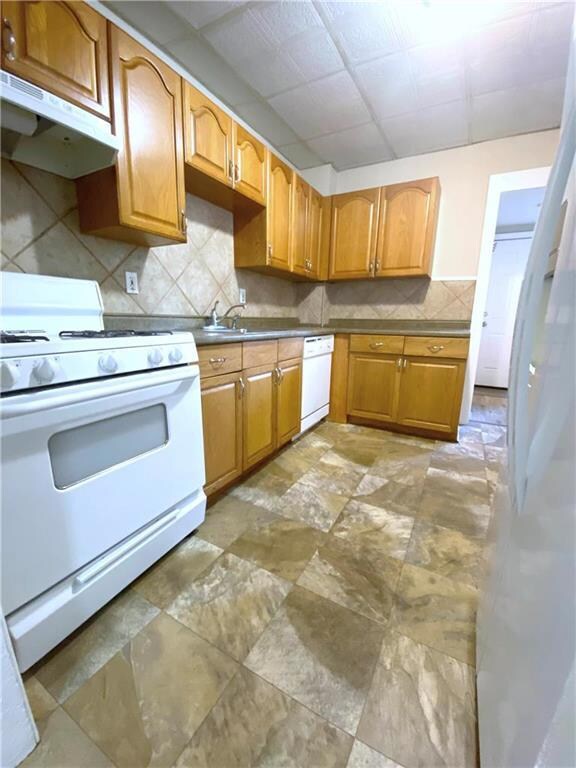 2720 Columbia St, Easton, PA 18045 - photo 5