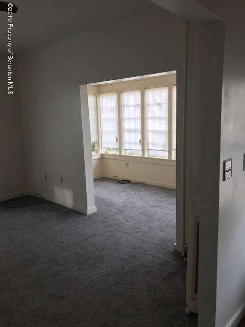 1127 1127 1 2 Amherst St, Scranton, PA 18504 - photo 5