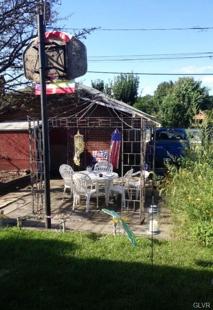 2209 Union Blvd unit 2211, Allentown, PA 18109 - photo 2