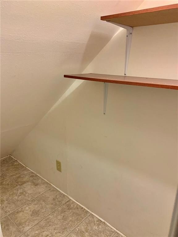 12678 Loyalty Dr, Fishers, IN 46037 - photo 3