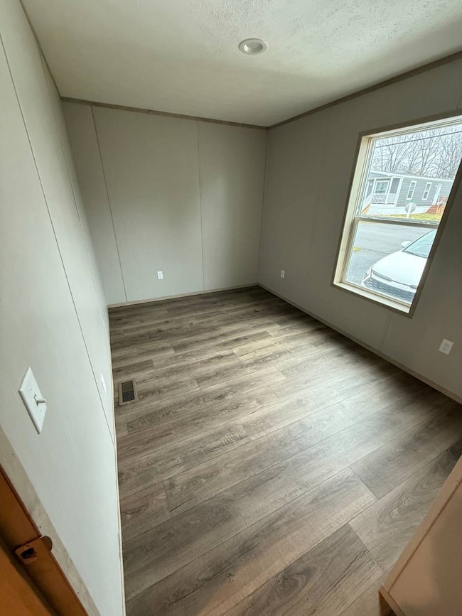 114 E Arlington Dr, Somerset, PA 15501 - photo 4