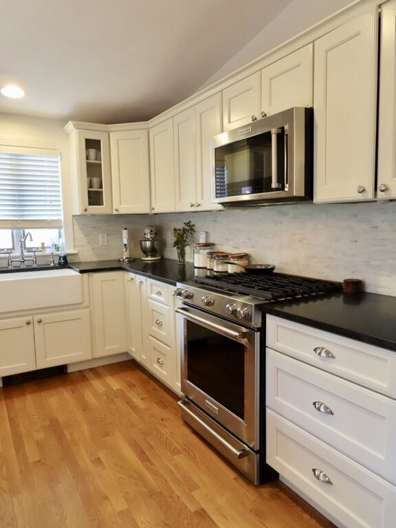 22 Loring St, Boston, MA 02127 - photo 4