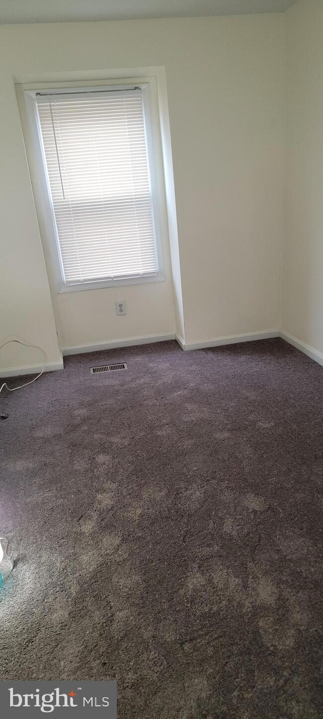 8547 Pioneer Dr, Severn, MD 21144 - photo 7