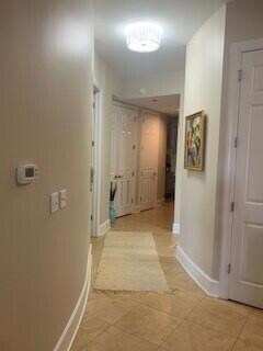 Unit 1119 Entry Hall