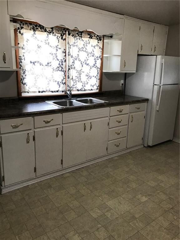 10280 W 450 S, Columbus, IN 47201 - photo 7