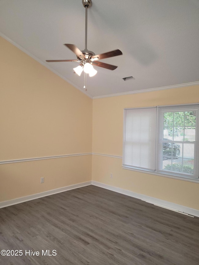 4419 Liv Room