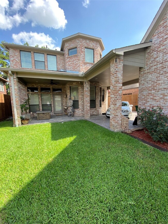 1649 Harold St, Houston, TX 77006 - photo 4