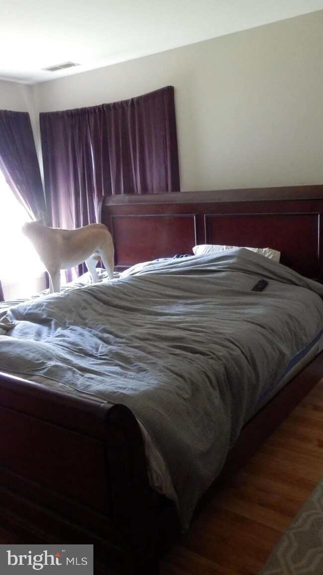 1119 Castle Harbour Way unit 3B, Glen Burnie, MD 21060 - photo 3