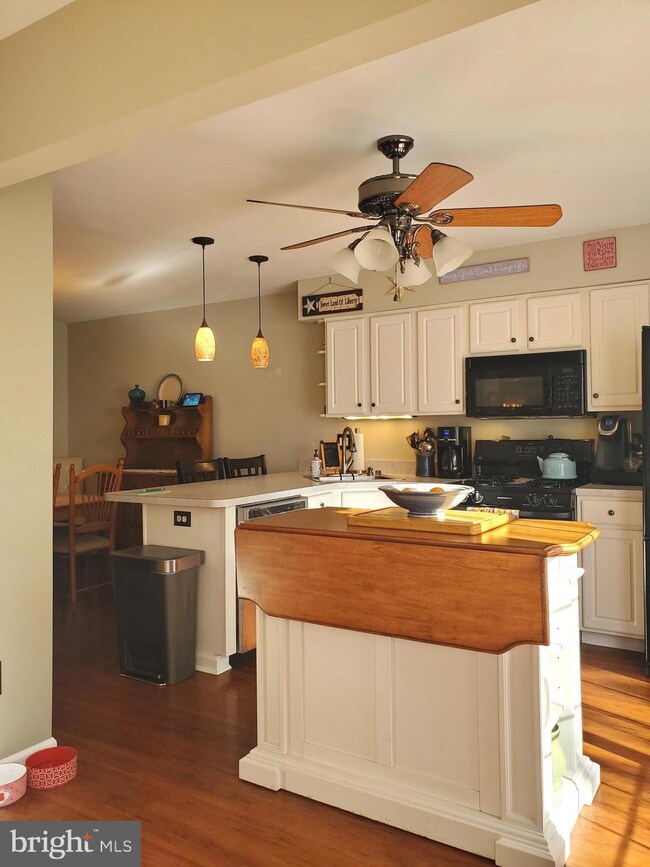 83 Timbercrest Dr, Sewell, NJ 08080 - photo 6