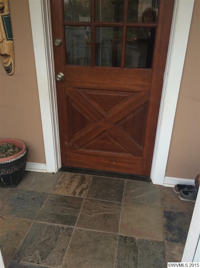 425 SE Alexander Ave, Corvallis, OR 97333 - photo 5