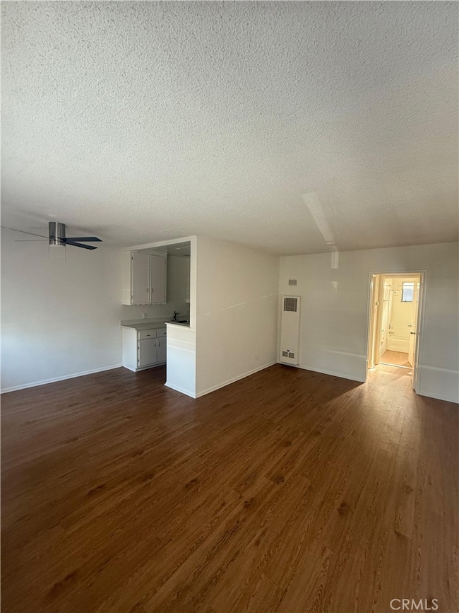 12400 Mitchell Ave unit 6, Los Angeles, CA 90066 - photo 2