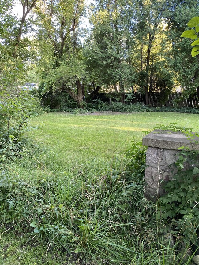 1614 E Howard City-Edmore, Edmore, MI 48829 - photo 6